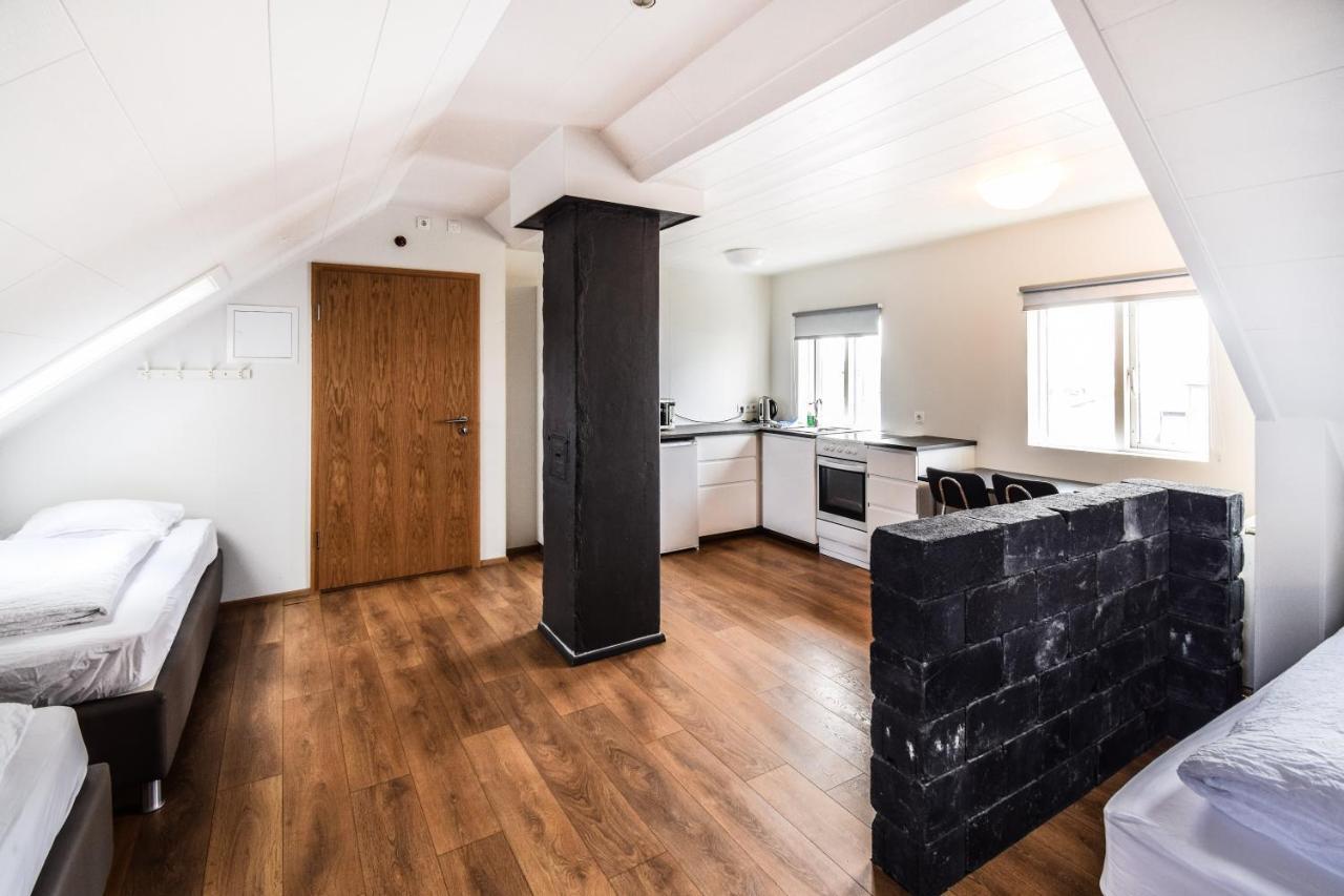 Guesthouse Andrea Рейкьявик Экстерьер фото
