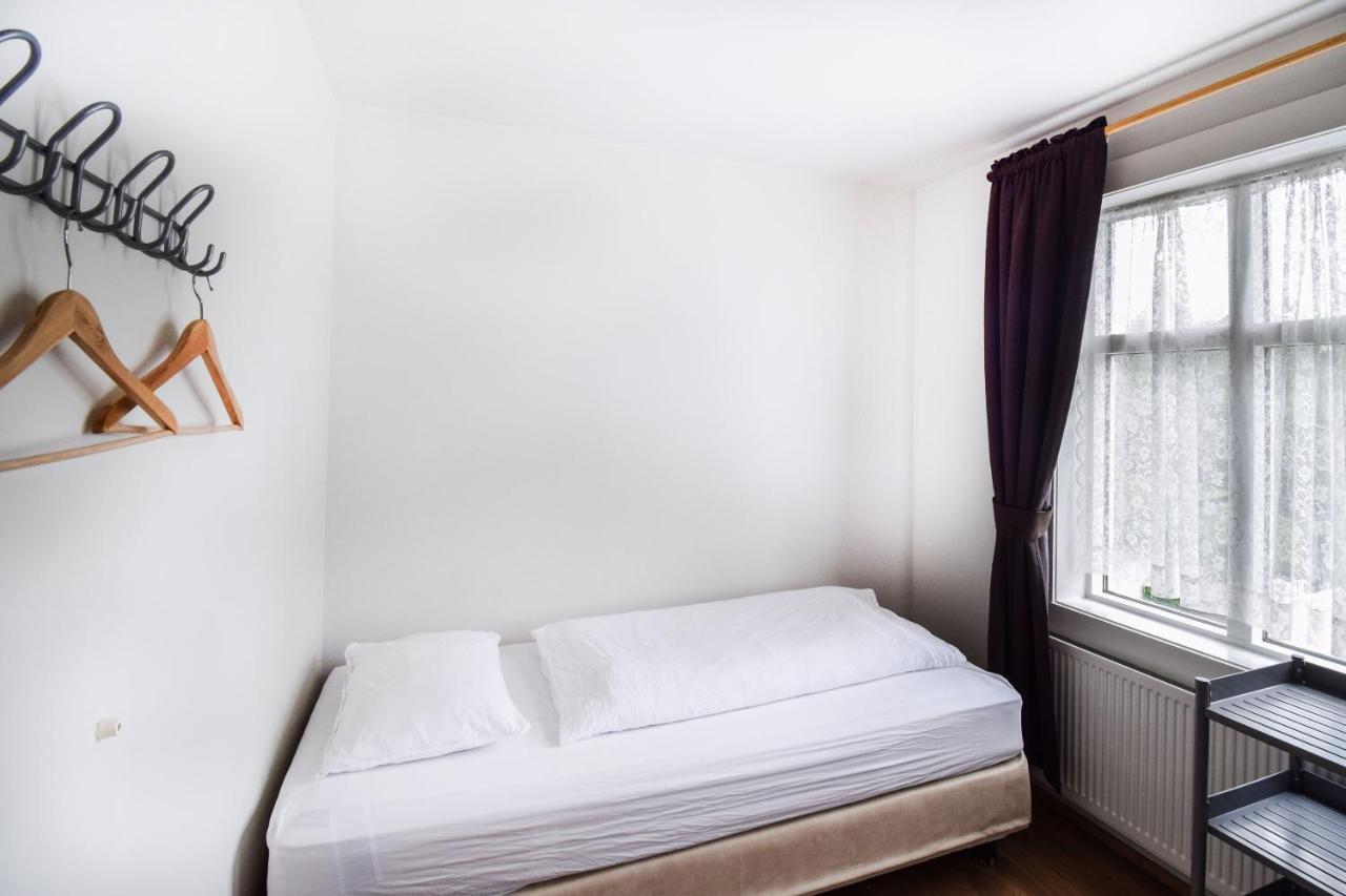 Guesthouse Andrea Рейкьявик Экстерьер фото