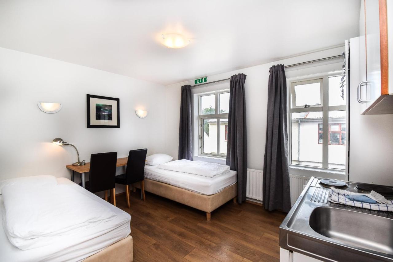 Guesthouse Andrea Рейкьявик Экстерьер фото