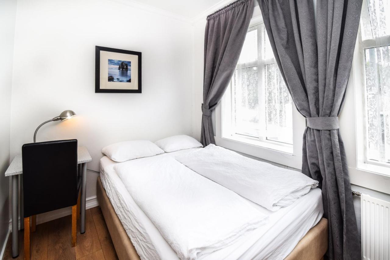 Guesthouse Andrea Рейкьявик Экстерьер фото