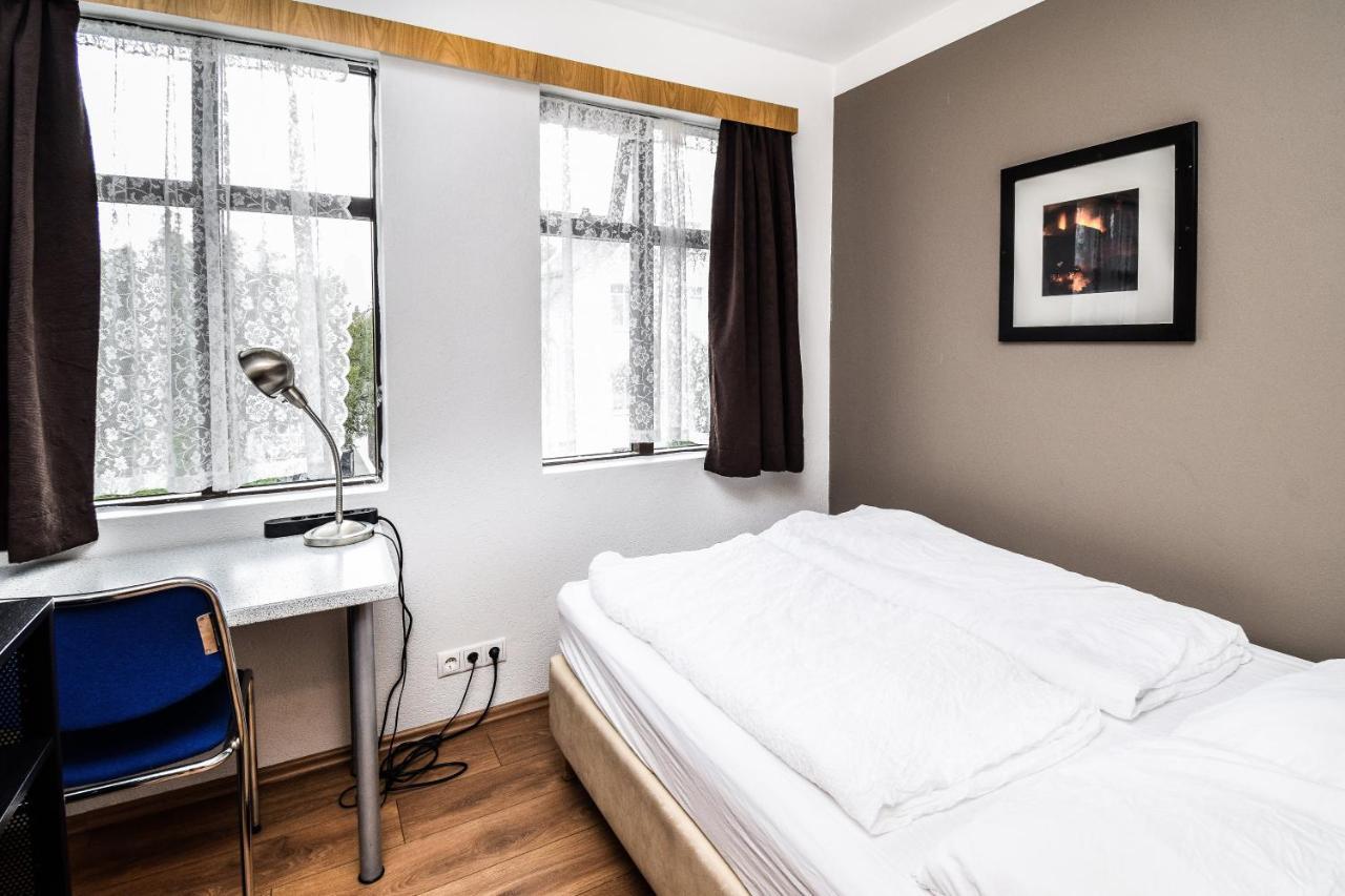 Guesthouse Andrea Рейкьявик Экстерьер фото